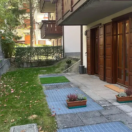 Monolocale La Bormina Apartman *